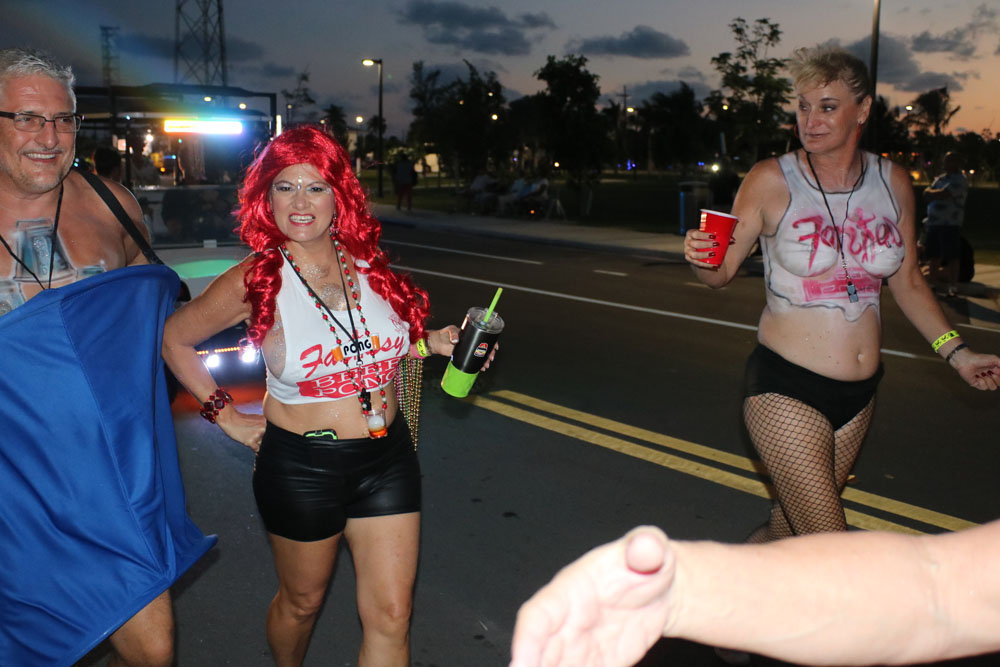 Fantasy Fest Parade 2018 photo - Duval Street, Key West